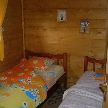 Guesthouse Kuzmanovic Гуча Экстерьер фото
